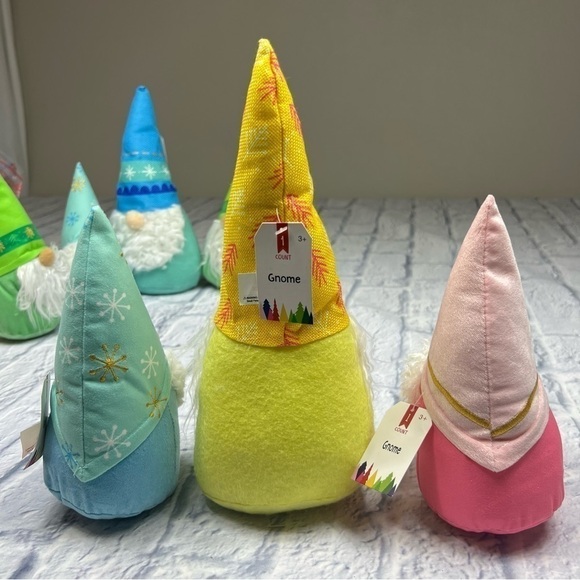 Christmas gnomes 3 beanbag gnomes - Picture 6 of 7